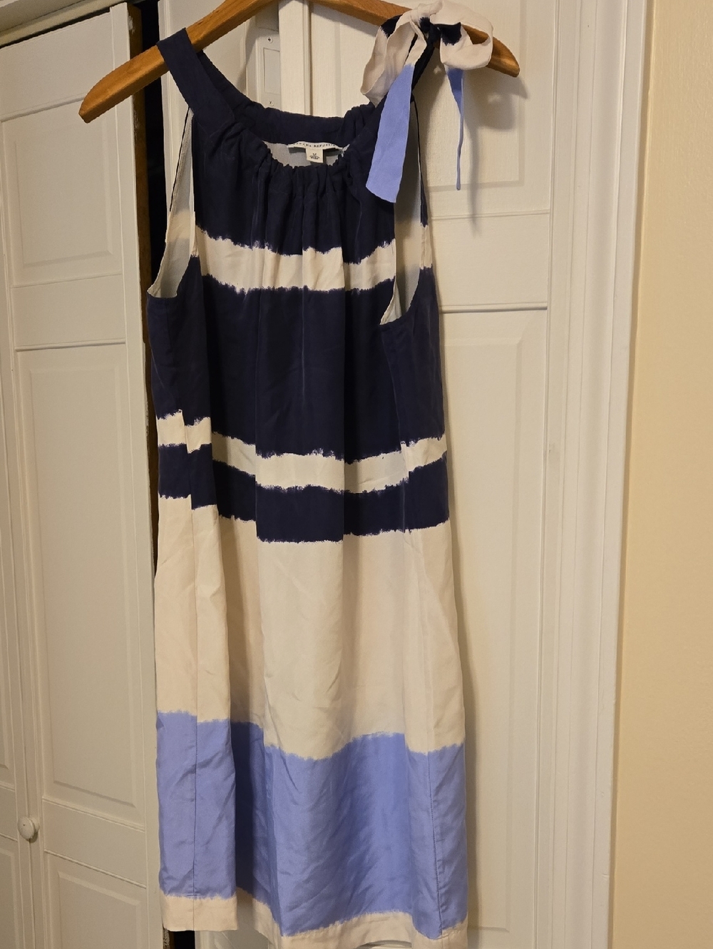Banana Republic Navy Gathered Waist Dress. Size 12.